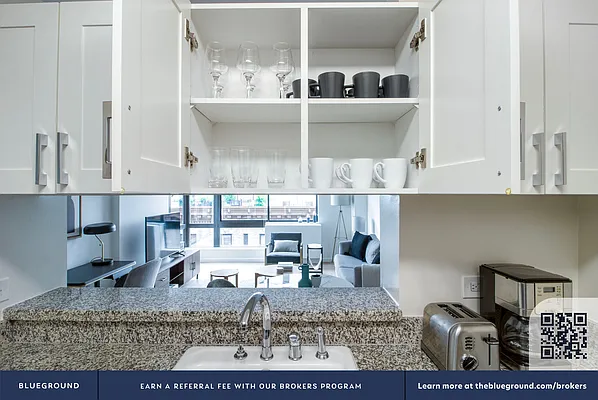 Rented by The Blueground | media 9