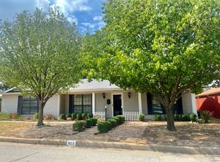 803 NW 7th Ave, Mineral Wells, TX 76067