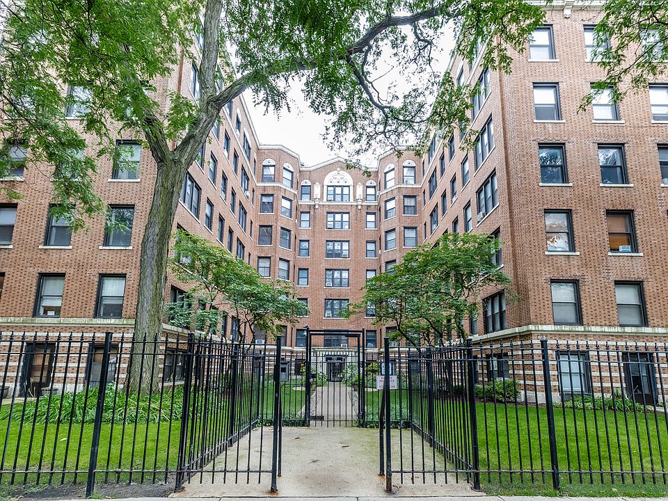1st image of 725 W Sheridan Rd APT 502