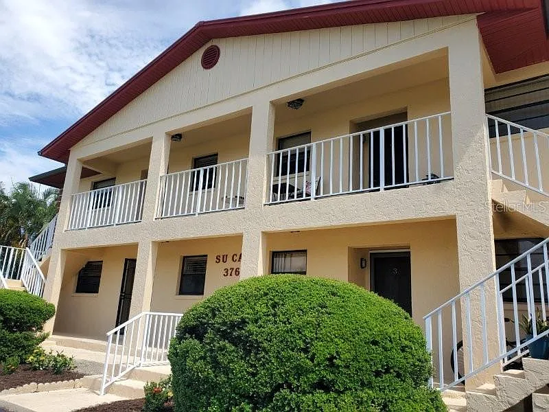 2 bed, 2.0 bath, 1044 sqft, $1,300 — Photo 1