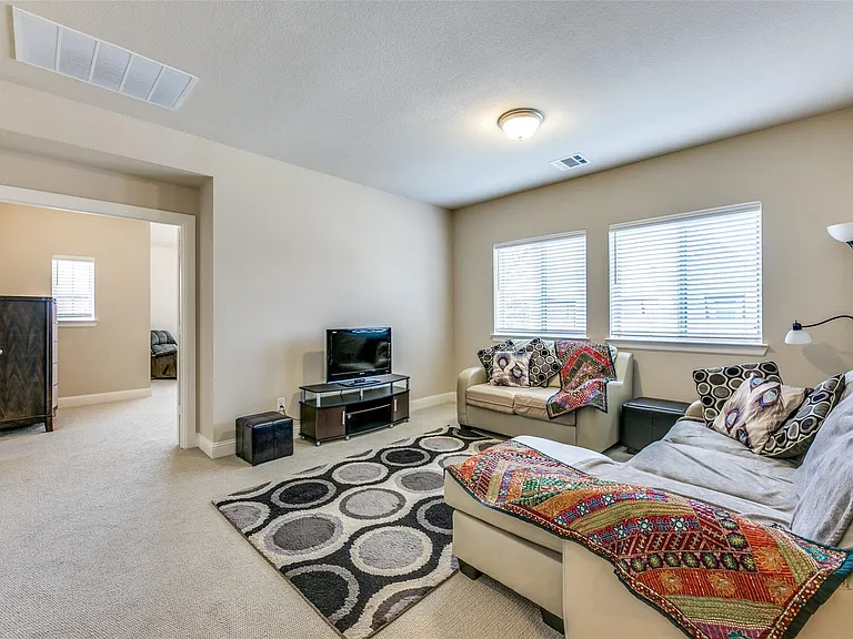 1132 Piedmont Ln — Photo 21