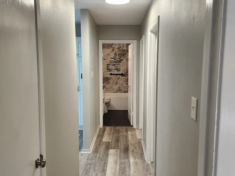 6306 Erskine Dr — Photo 9
