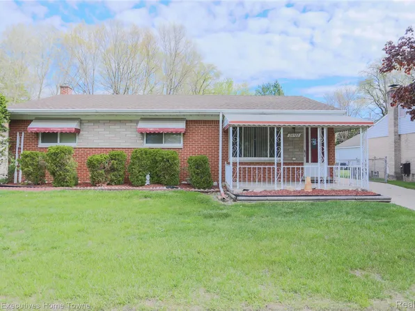 28922 Rayburn St, Livonia, MI 48154