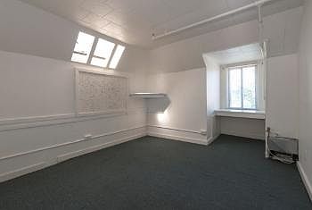 2nd image of 1080 13th St