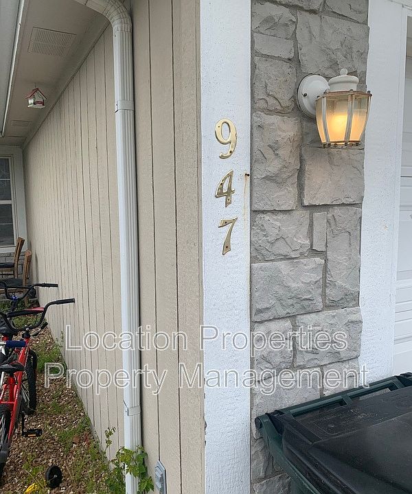 1st image of 947 E Wildcat Run St #1