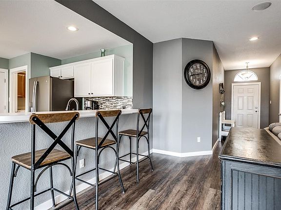 5th image of 106 Bent Creek Ct