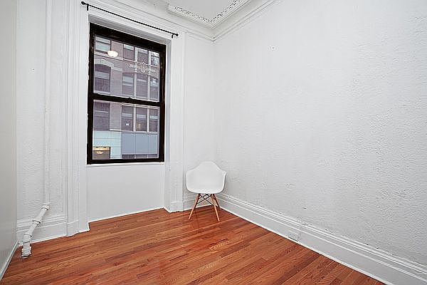 1st image of 47 E 30th St Floor 2