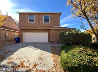 8635 Simi Ln NE, Albuquerque, NM 87113