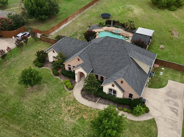 3220 Baylor Blvd, Midlothian, TX 76065