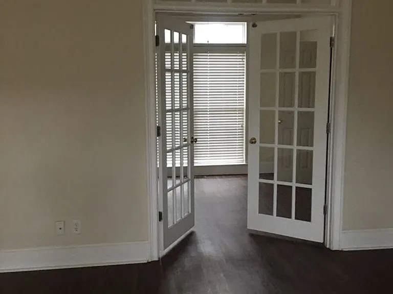 188 Fowler Dr — Photo 4