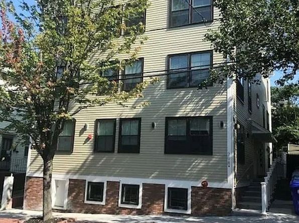 298 Wickenden St #5