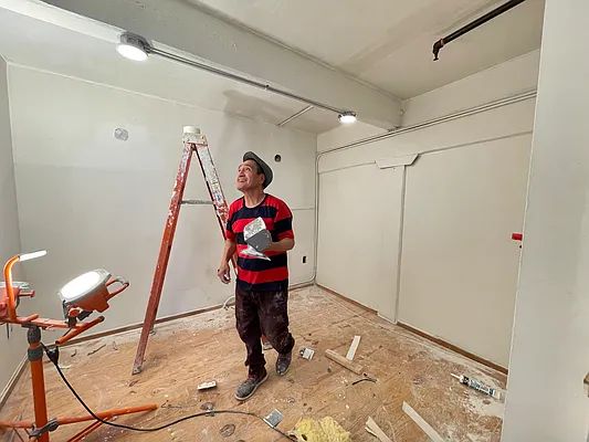 Rented by Carnegie Management Inc | media 19