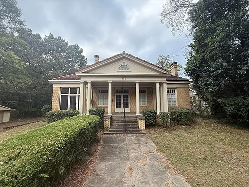 144 Clanton Ave Photo 1