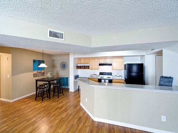 5th image of 5601 Edenfield Rd #920