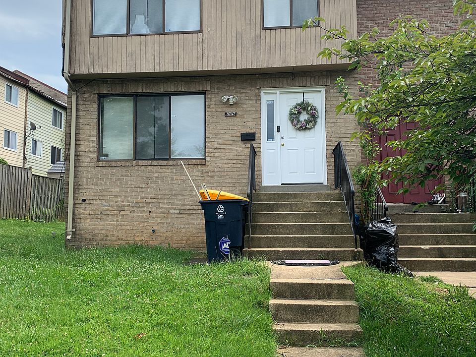 1st image of 8747 Brae Brooke Dr