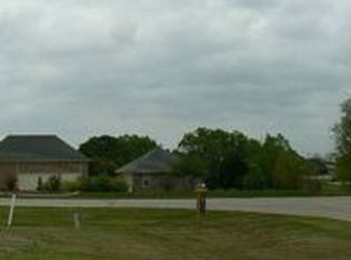 6900 Sheila Ln, Burleson, TX 76028