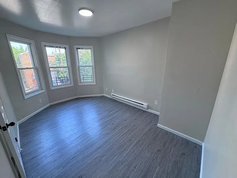 219 Chadwick Ave #G2 — Photo 2