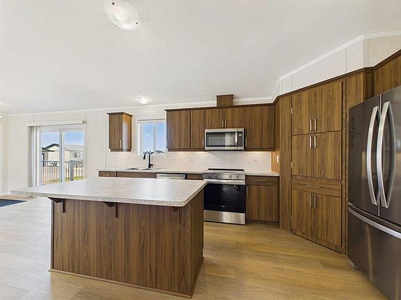 5th image of 79 McKay Way