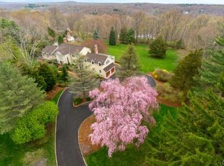 75 Soundview Ln, New Canaan, CT 06840