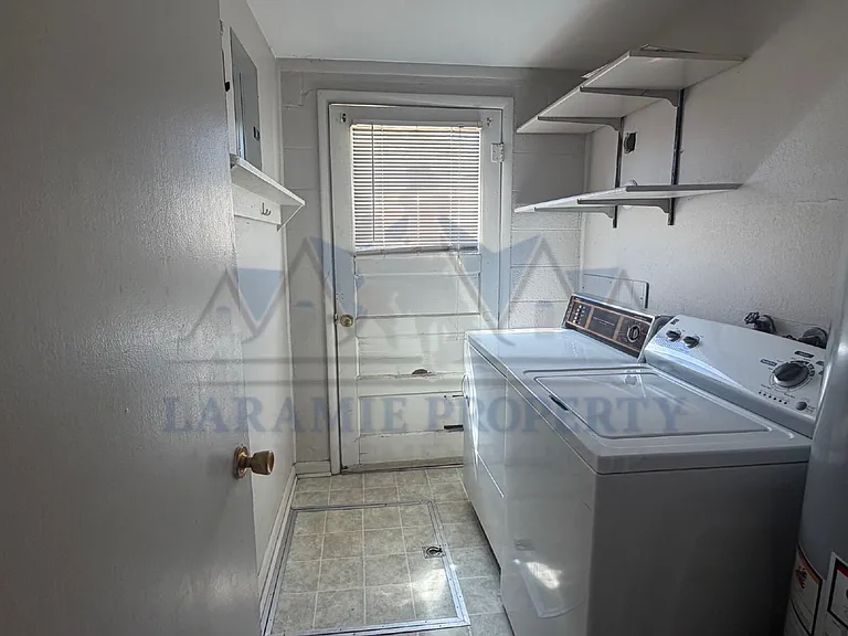529 Spring Creek Dr #4 — Photo 9