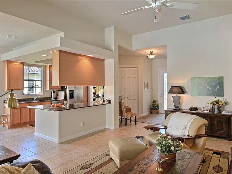 5254 Eleuthra Cir — Photo 46