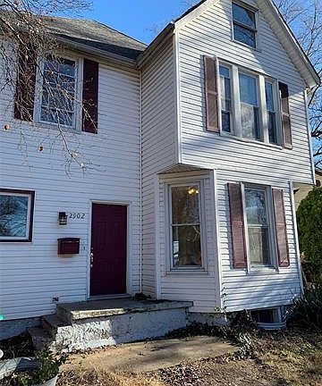2nd image of 2902 Ellendale Ave