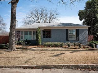 9946 Mixon Dr, Dallas, TX 75220