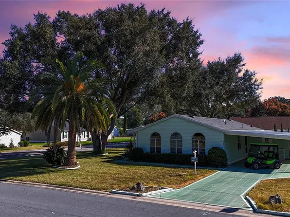 1202 Del Toro Dr, Lady Lake, FL 32159