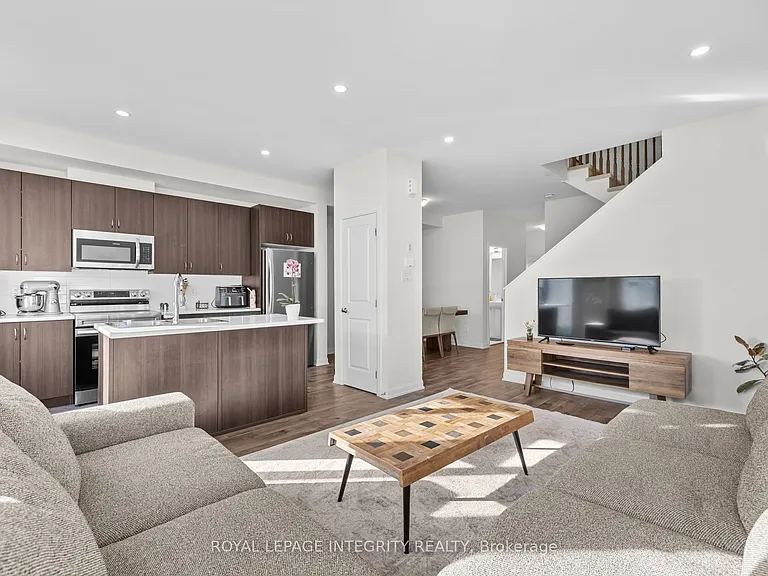 43 Finglas Ct — Photo 8