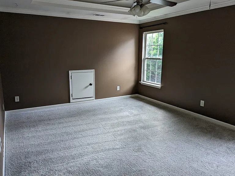 4109 Barnes Cove Dr — Photo 3