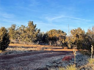 56341 N Shadow Mountain Pkwy, Seligman, AZ 86337