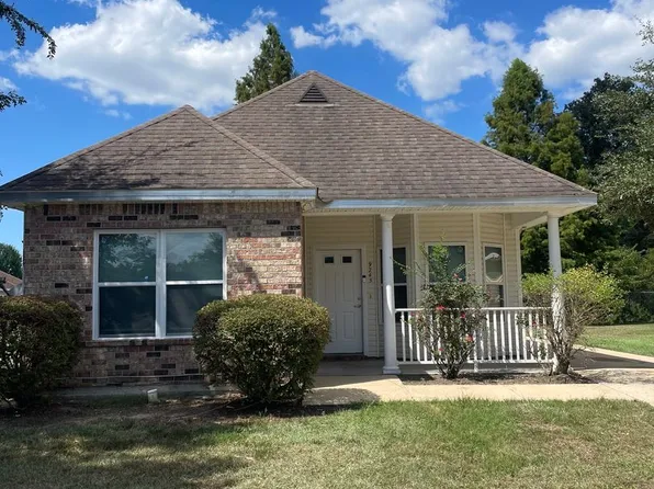 9245 Cedar Ct, Baton Rouge, LA 70812