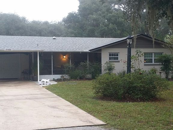 2nd image of 37404 Oak Ln