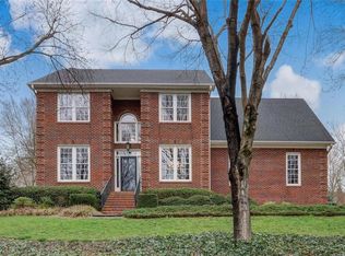 4708 Weston Pl, Jamestown, NC 27282