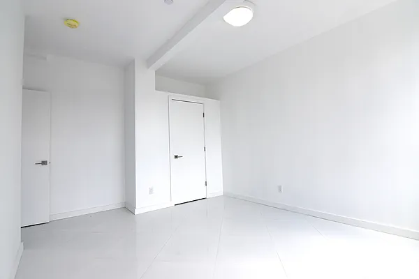 Rented by Triplemint | media 14