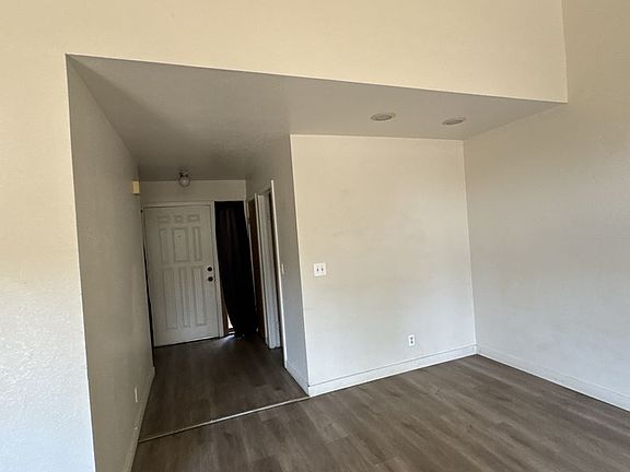 5th image of 4819 W Westgate Ave