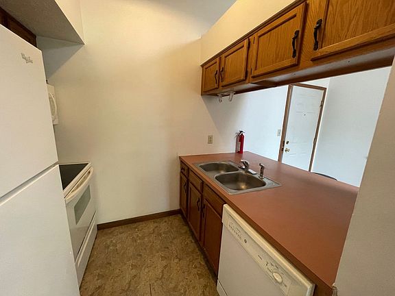 4th image of 422 Vine St #5
