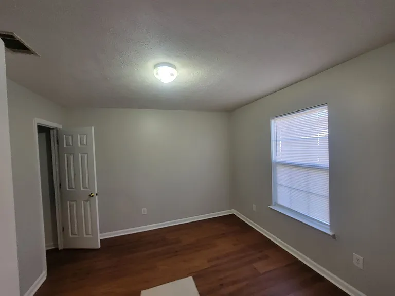 920 Cammaron Way — Photo 11