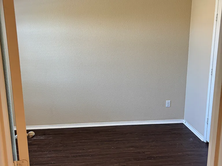 2047 Enchanted Rock Dr — Photo 16