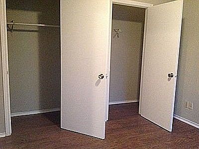 4th image of 6404 Auburn Dr