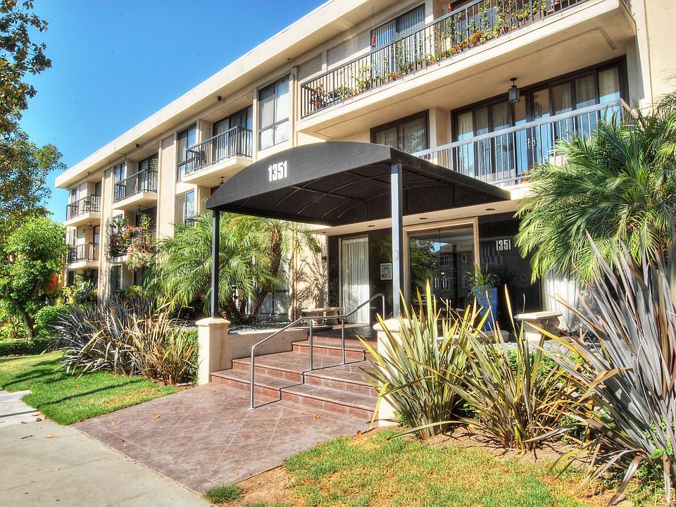 1st image of 1351 N Crescent Heights Blvd APT 219