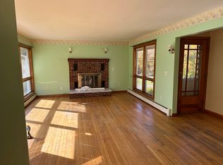 4 Huntoon Hill Rd, Wiscasset, ME 04578