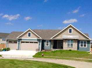 297 Cottage Ct, Sun Prairie, WI 53590