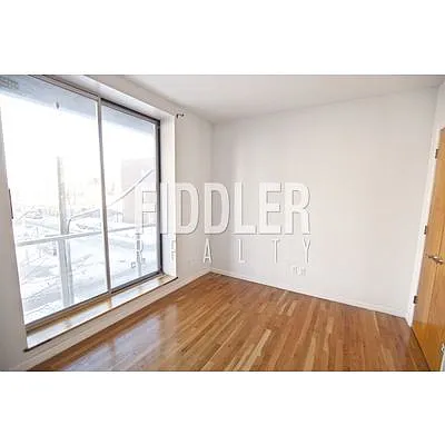 Rented by Fiddler Realty | media 15