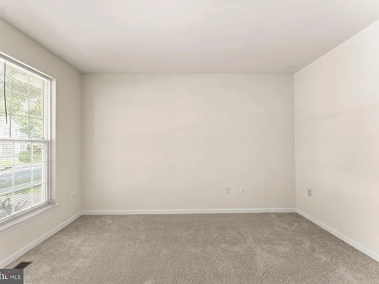 8309 Double Eagle St — Photo 8