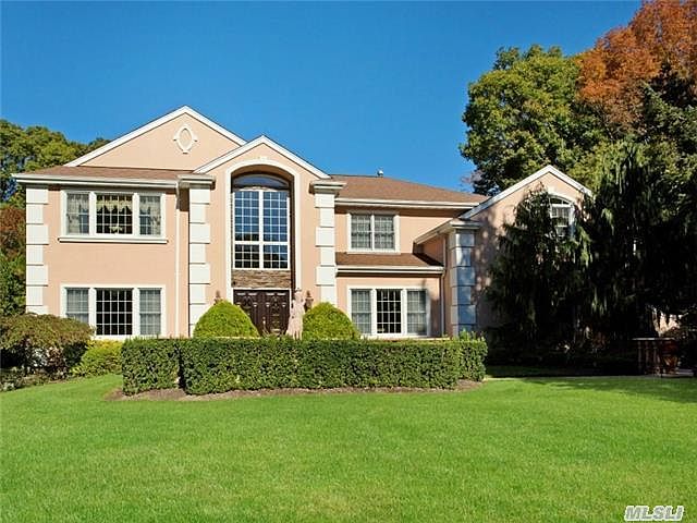 1st image of 84 Cypress Dr