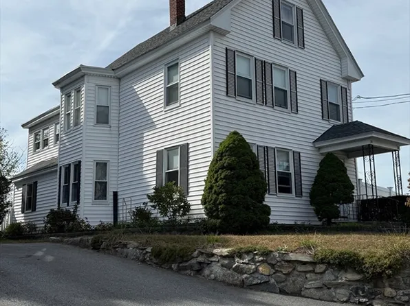 74-76 Sladen St, Dracut, MA 01826