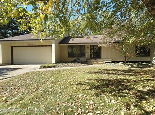 5659 Ventura Pl, Haslett, MI 48840