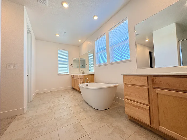 3016 Summerscape Dr — Photo 28