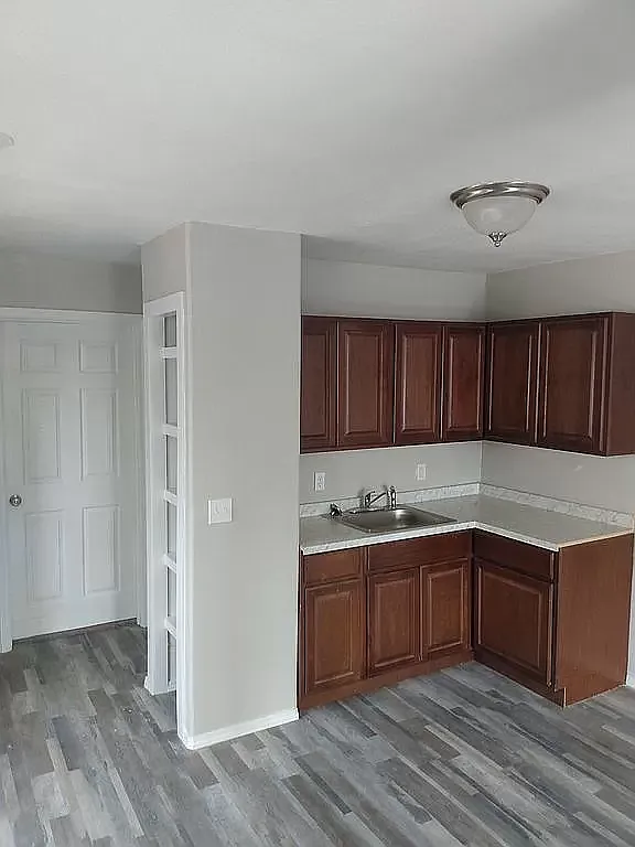 1 bed, 574 sqft, $650 — Photo 2